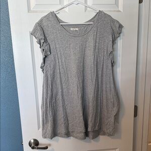 Maurices Light Gray Ruffle Sleeve Tunic Top